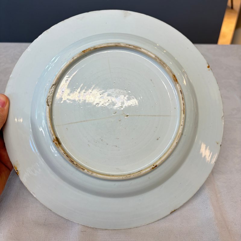 A collection of 13 Chinese famille rose 'Landscape' plates and dishes - 图124