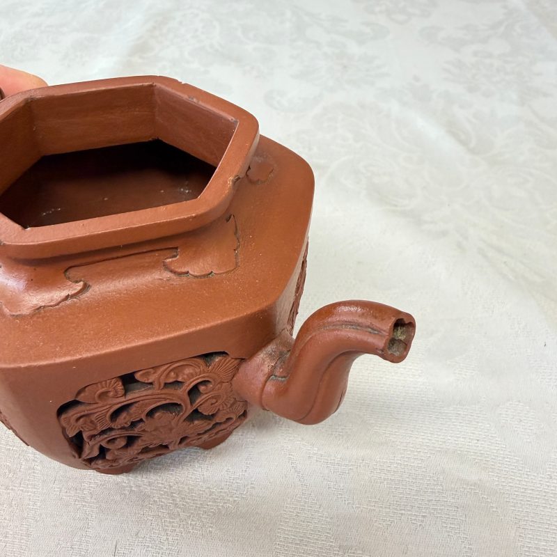 A Chinese Yixing stoneware openworked double-walled teapot and cover with floral design - 图13