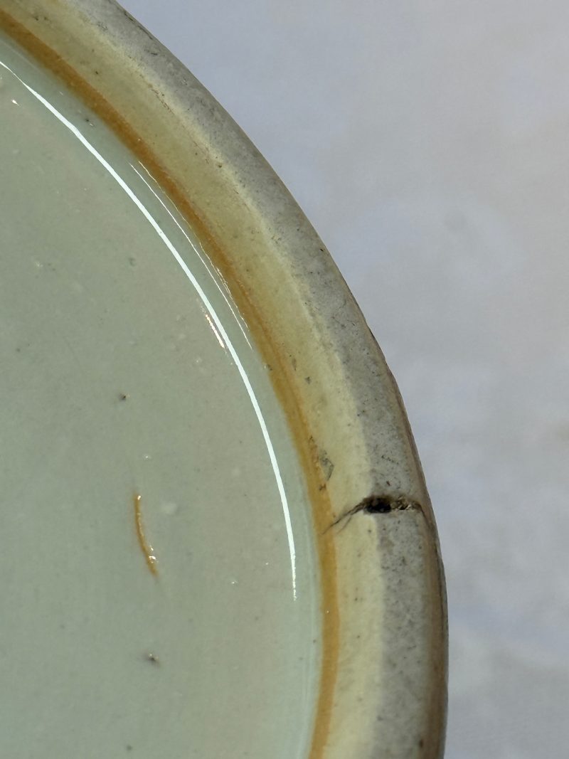A Chinese celadon-glazed 'Flower Scroll' jar - 图22