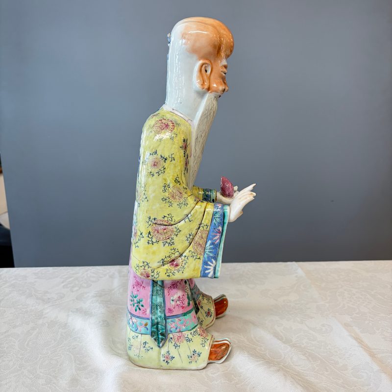A Chinese famille rose figure of Shoulao - 图19