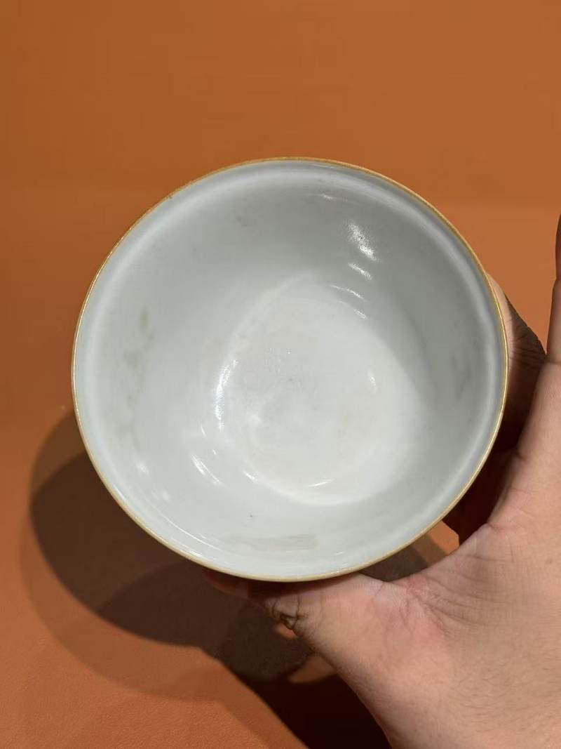 清乾隆 蓝料墨彩诗文茶碗 - 图4