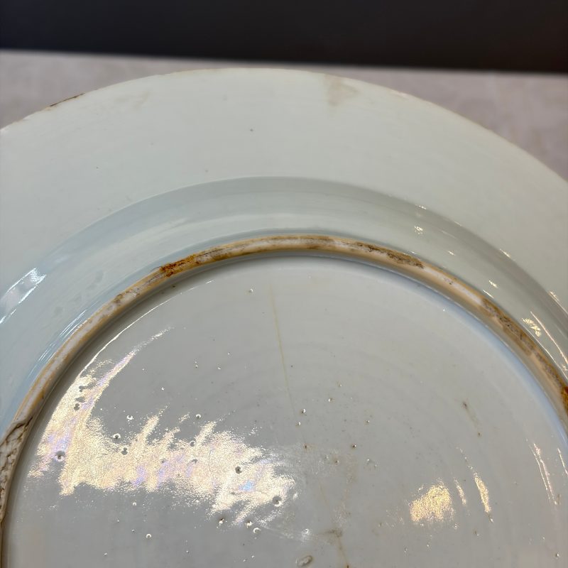 A collection of 13 Chinese famille rose 'Landscape' plates and dishes - 图127