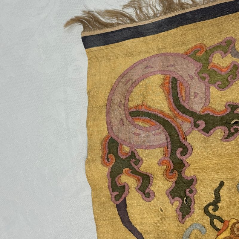 A Chinese kesi panel with floral design - 图17