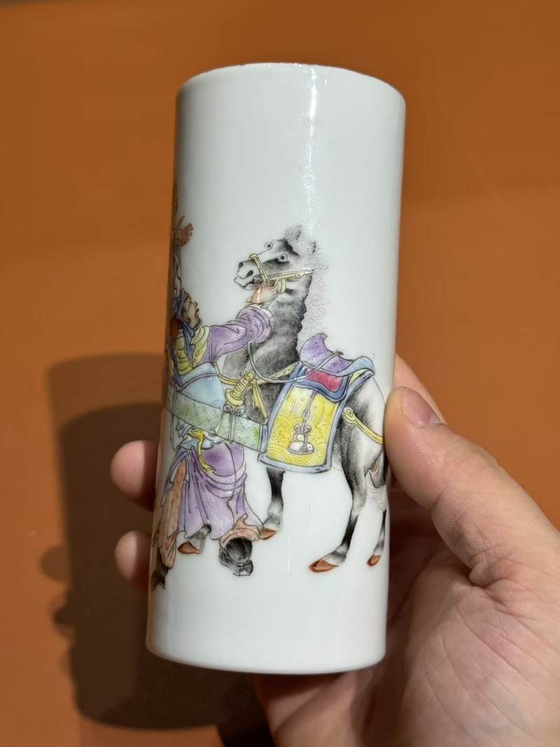民国 粉彩人物故事香筒 - 图4