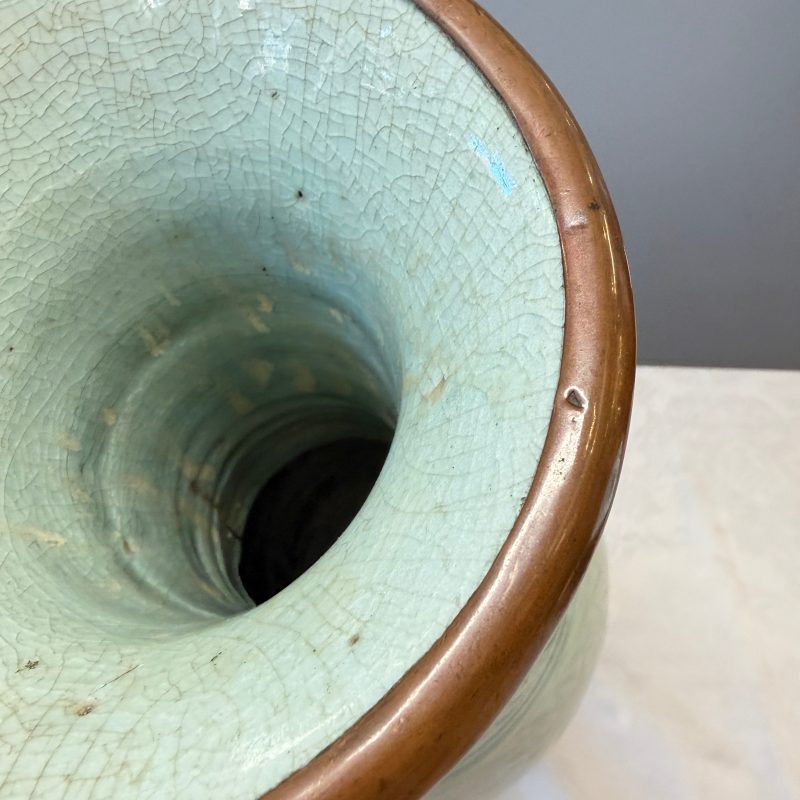 A Chinese Longquan celadon-glazed incised 'Peony' yenyen vase - 图26
