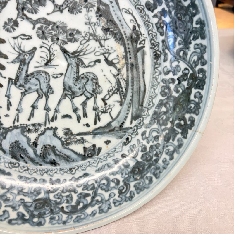 A Chinese blue and white 'Deer' dish - 图6