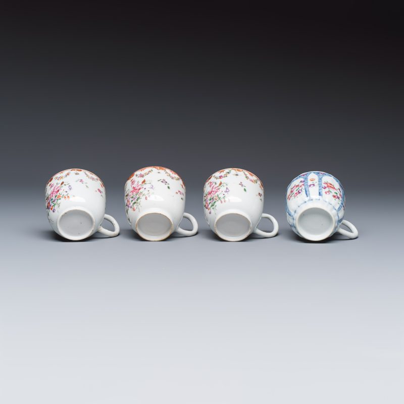 11 Chinese famille rose wares, one with gilt-bronze mounts - 图7