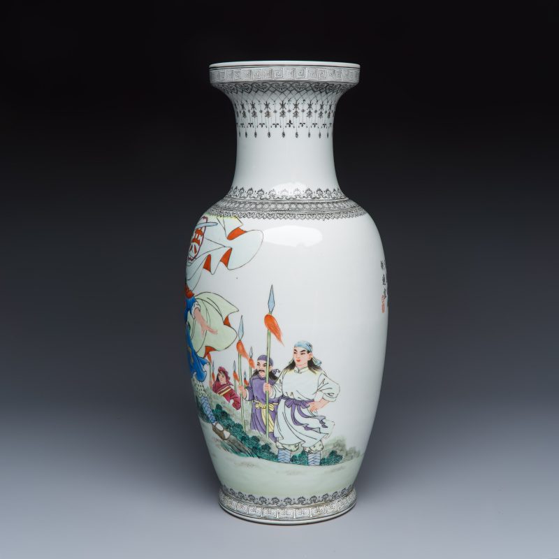金田起義 | A Chinese polychrome-decorated ‘Jintian Uprising 金田起義’ vase - 图2