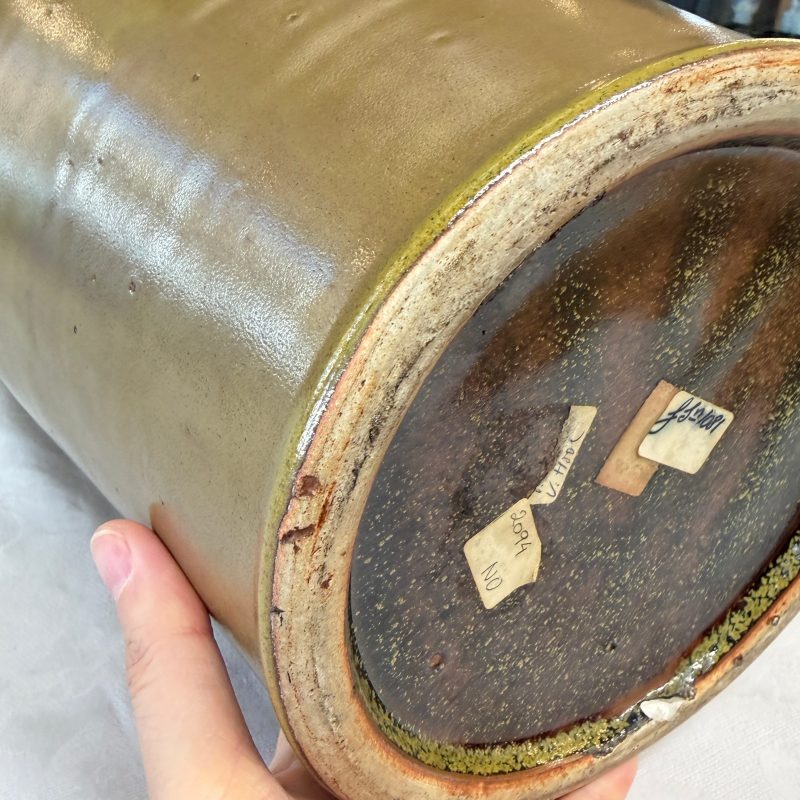A Chinese teadust-glazed vase - 图26
