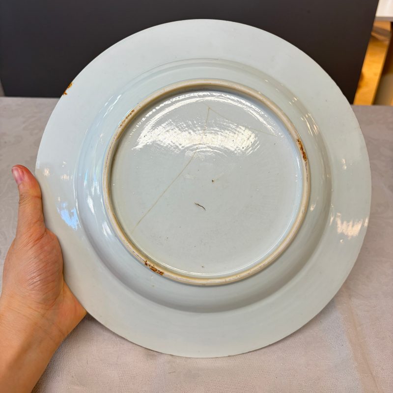 A collection of 13 Chinese famille rose 'Landscape' plates and dishes - 图136