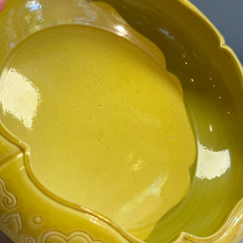 A Chinese yellow-glazed brush washer - 图17