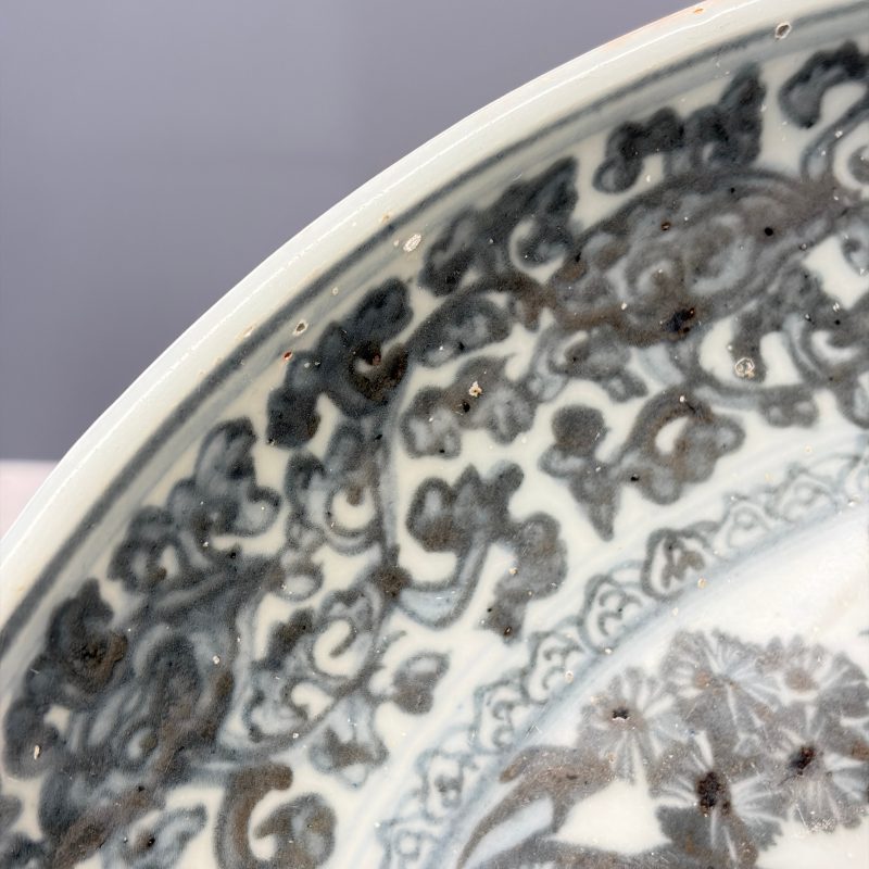 A Chinese blue and white 'Deer' dish - 图15