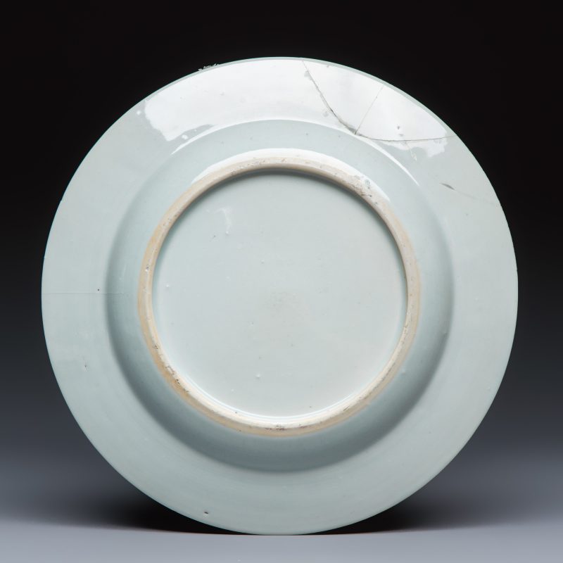 Two pairs of Chinese famille rose plates - 图5