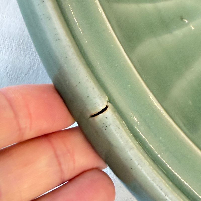 A Chinese Longquan celadon dish with incised floral design - 图10