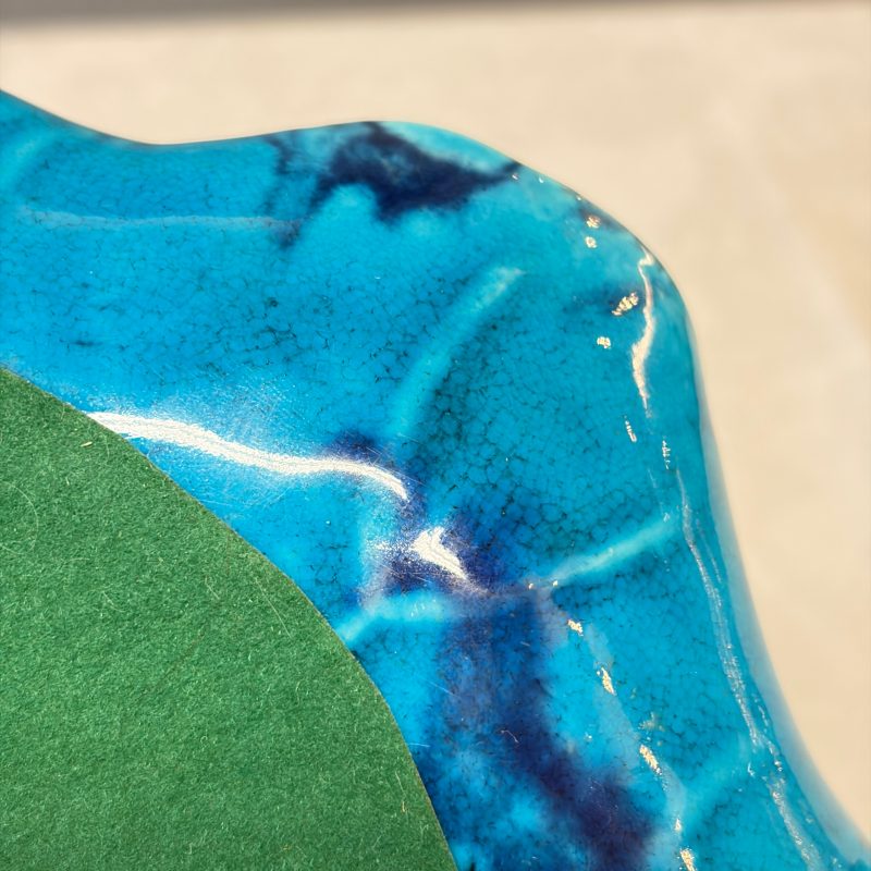 A Chinese turquoise-glazed purple-splashed 'Lotus Leaf' dish - 图15