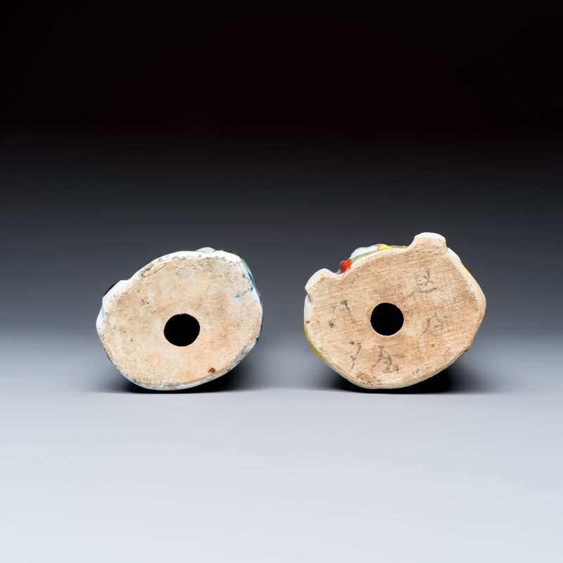 Two Chinese famille rose figures of star gods - 图7