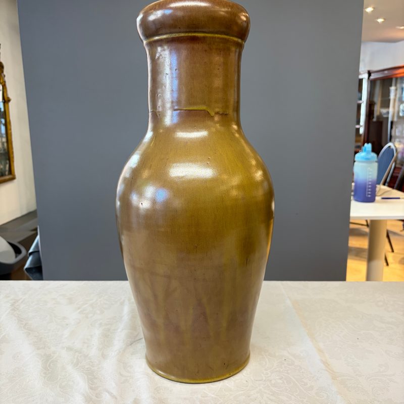 A Chinese teadust-glazed vase - 图7