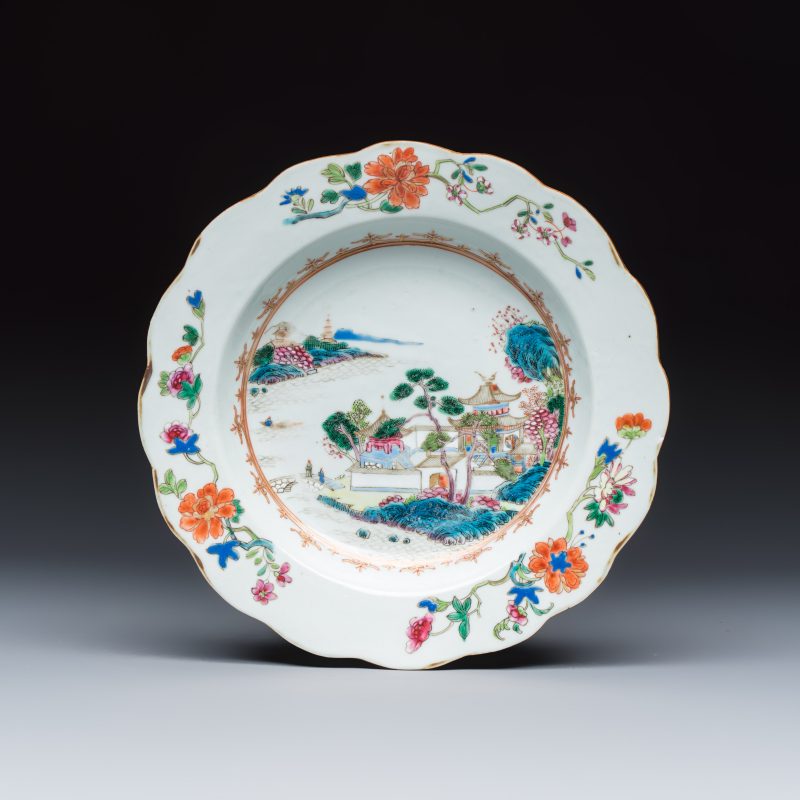 Four Chinese famille rose 'Riverscape' plates - 图2