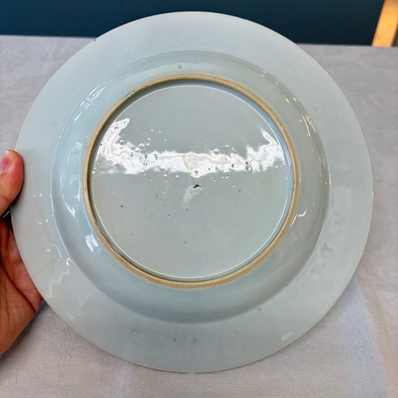 A collection of 13 Chinese famille rose 'Landscape' plates and dishes - 图42