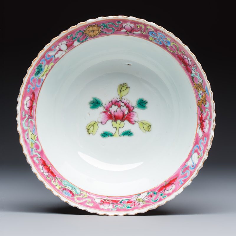 16 Chinese famille rose wares for the Straits or Peranakan market - 图14
