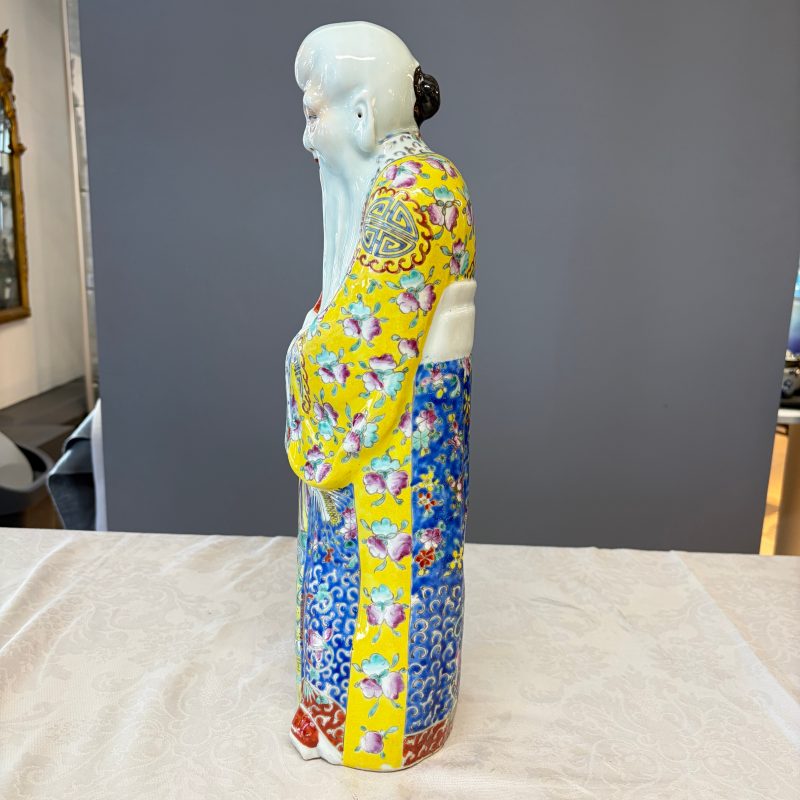 Two Chinese famille rose figures of star gods - 图14