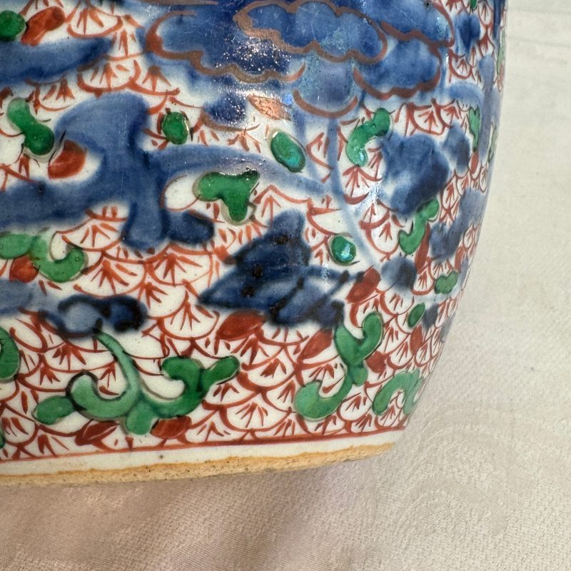 A Chinese wucai 'Peony Scroll' jar - 图18