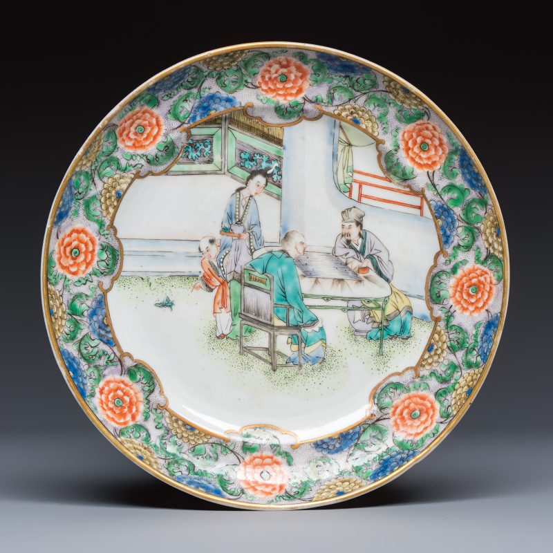 A set of six Chinese Canton famille verte plates with narrative design - 图10