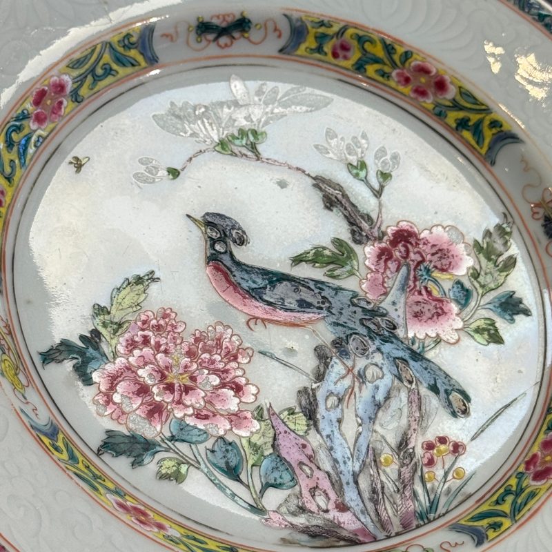 Two pairs of Chinese famille rose plates - 图17