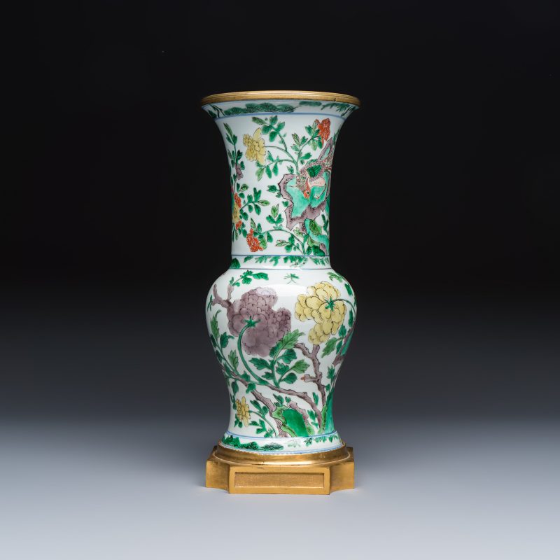 A Chinese famille verte gilt-bronze-mounted 'Yenyen' vase with pheasants - 图5