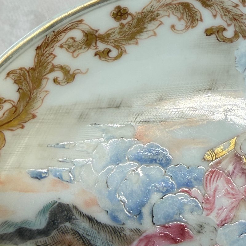 A fine Chinese famille rose mythological subject 'Arethusa, Alpheus and Diana' saucer - 图5