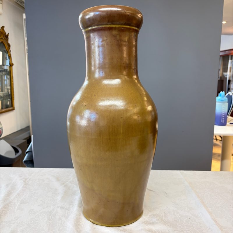 A Chinese teadust-glazed vase - 图20