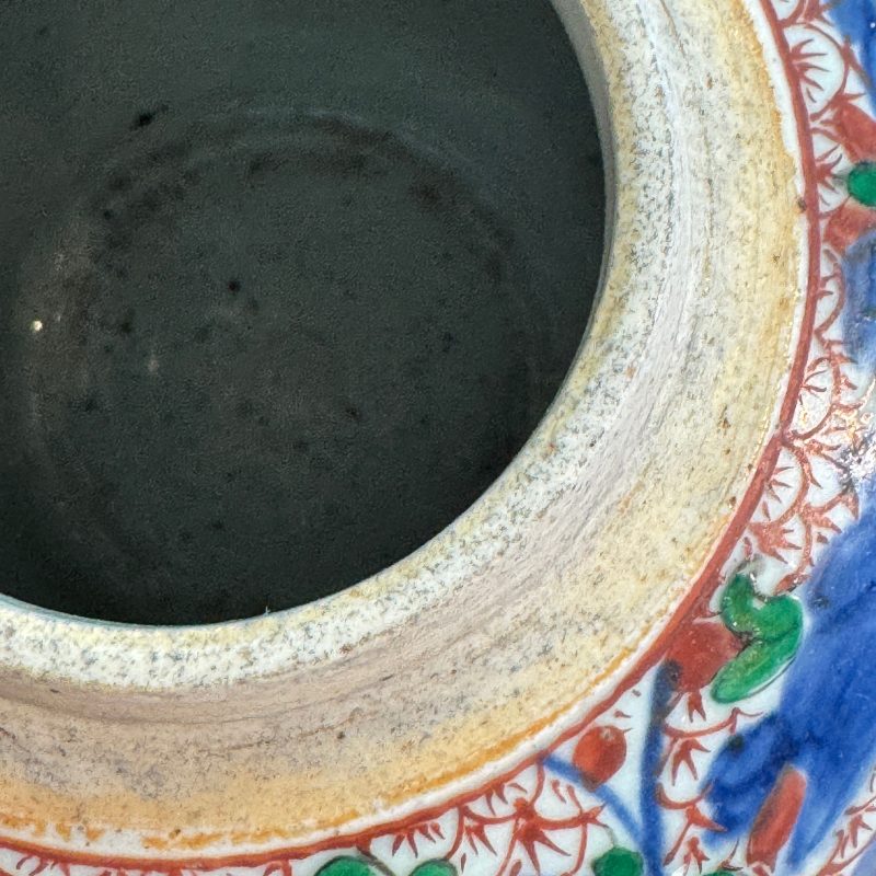 A Chinese wucai 'Peony Scroll' jar - 图24