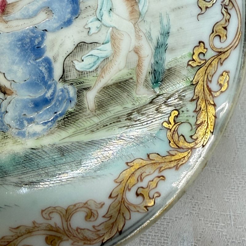 A fine Chinese famille rose mythological subject 'Arethusa, Alpheus and Diana' saucer - 图8