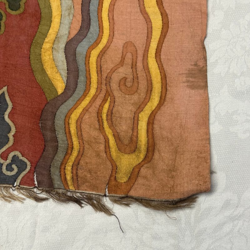 A Chinese kesi silk 'Dragons and Phoenixes' panel - 图22