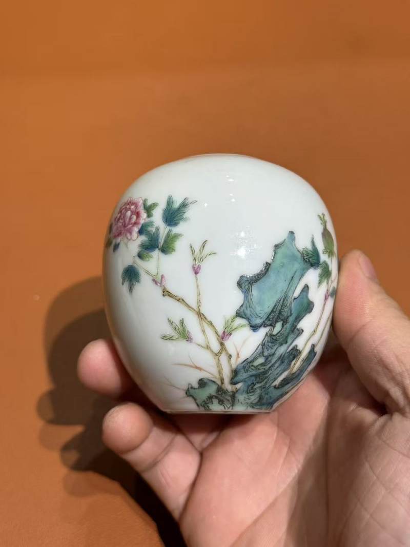 清末民初 粉彩洞石花卉纹水盂 - 图2