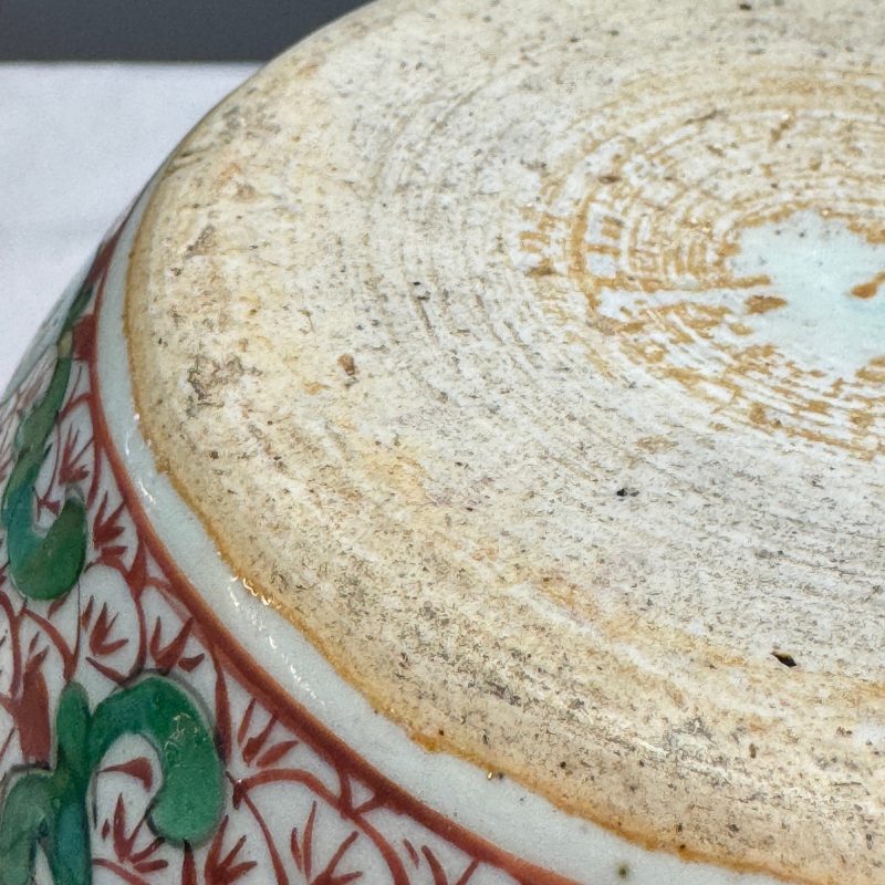 A Chinese wucai 'Peony Scroll' jar - 图27