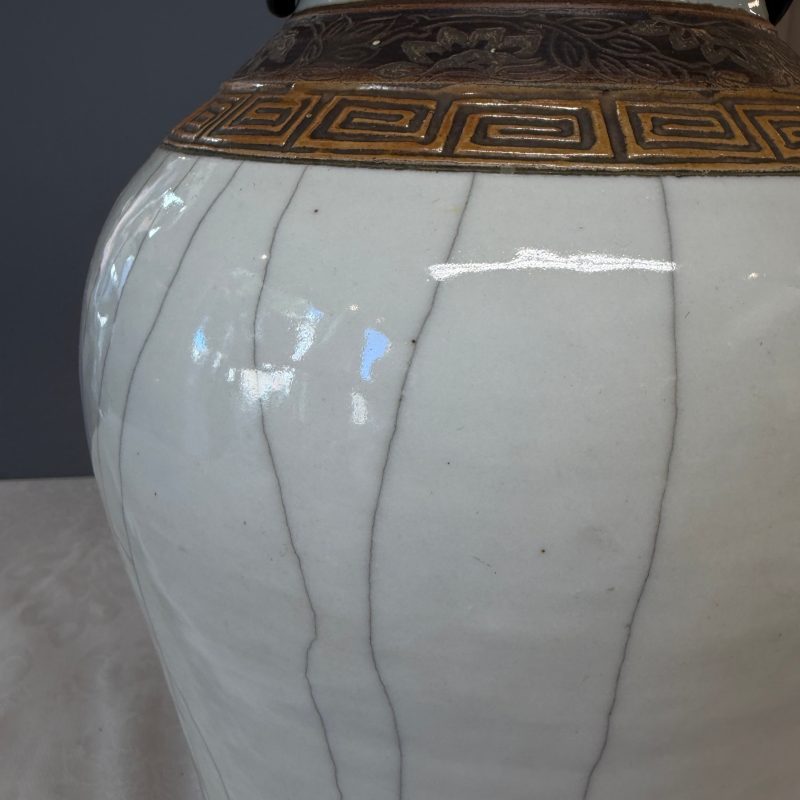 An unusual Chinese Nanking vase decorated with various glazes - 图13