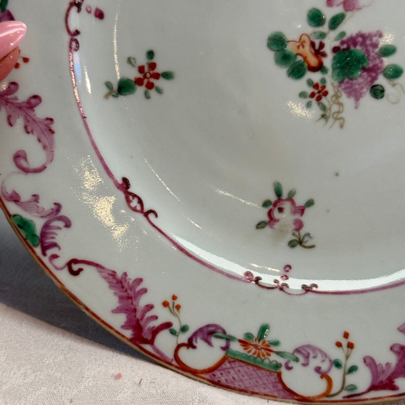 Two pairs of Chinese famille rose plates - 图30