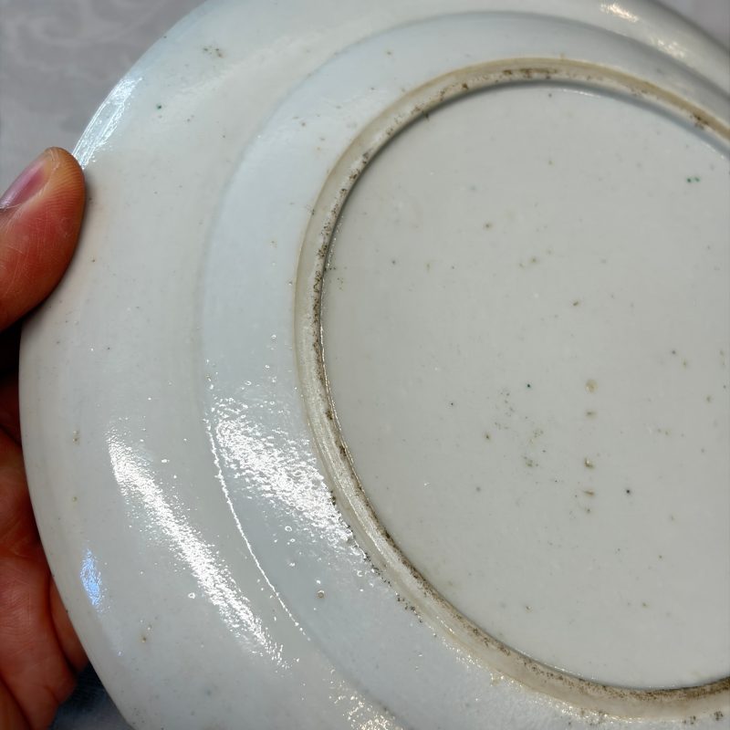 A set of six Chinese Canton famille verte plates with narrative design - 图22