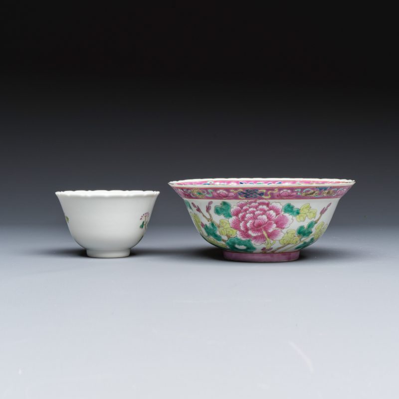 Four Chinese famille rose and monochrome wares - 图4