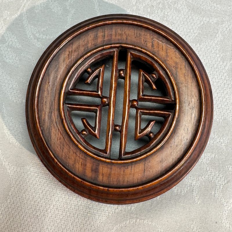 A Chinese wucai 'Peony Scroll' jar - 图30