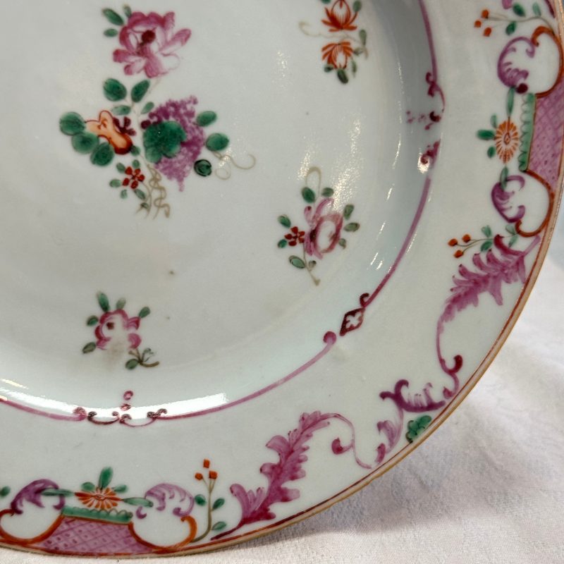 Two pairs of Chinese famille rose plates - 图33