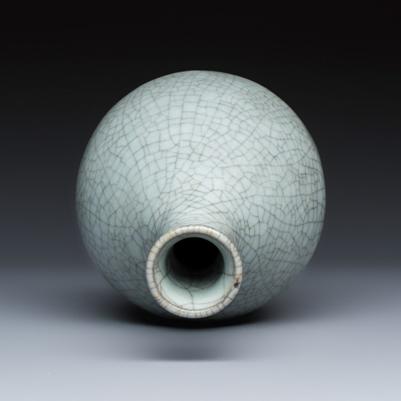 A Chinese ge-type bottle vase - 图6