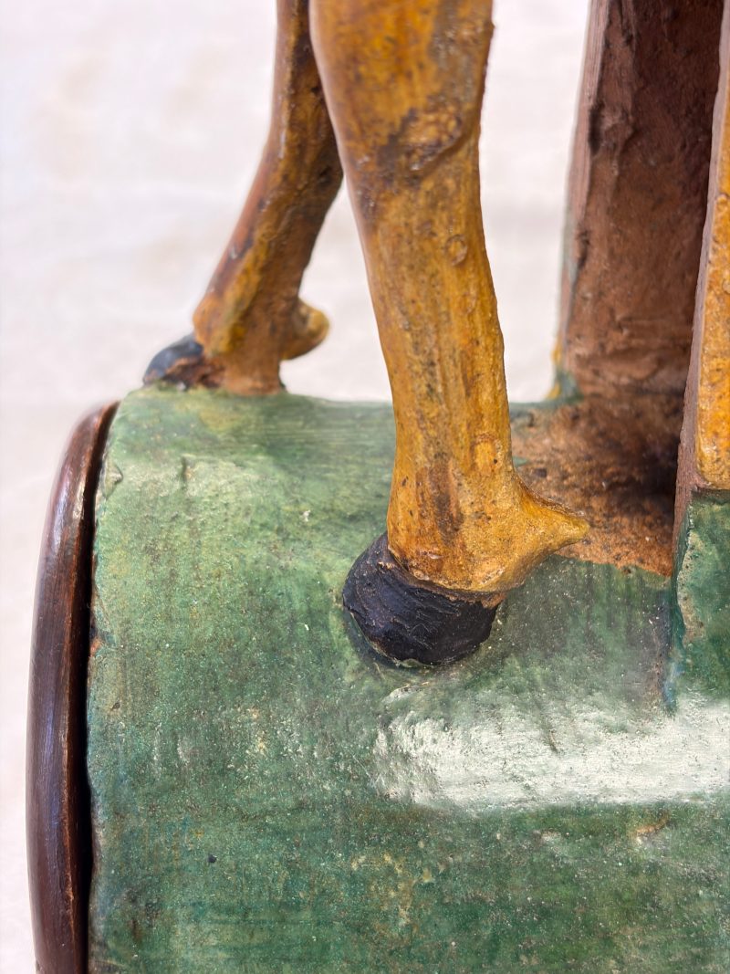 A pair of Chinese sancai-glazed stoneware 'Horseriders' roof tiles on later wooden stands - 图31