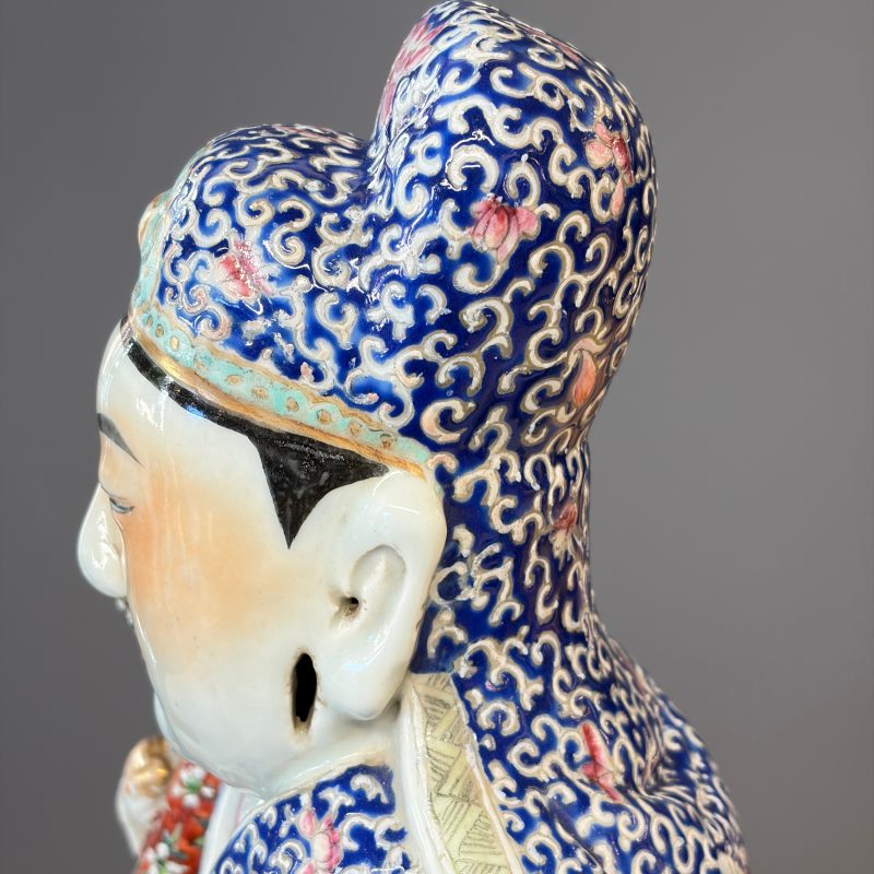 A large Chinese famille rose figure of Fu Xing - 图17