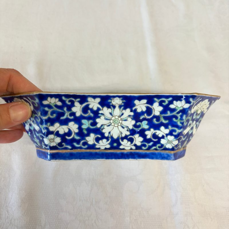 A Chinese polychrome-enamelled nine-piece sweetmeat set in a gilt-lacquered box - 图53