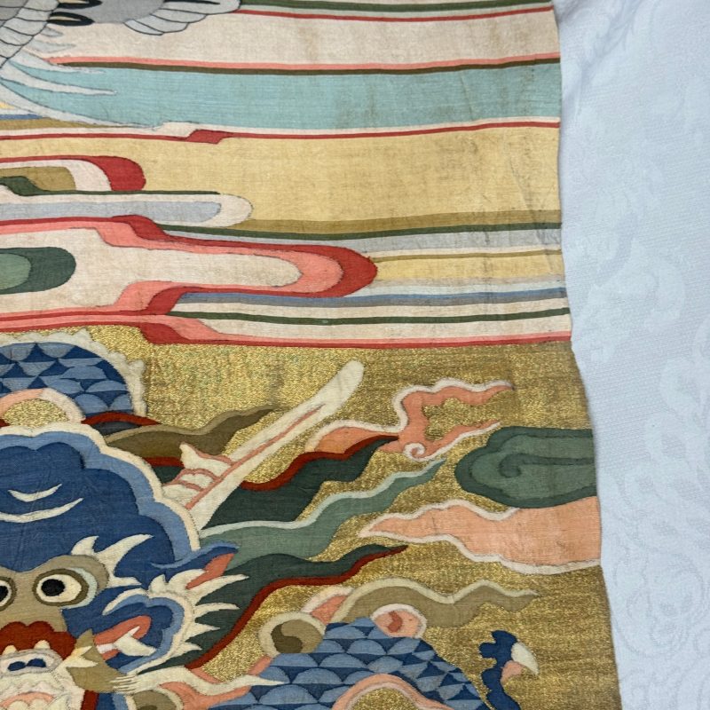 A Chinese kesi 'Deer, Crane and Dragon' panel - 图15