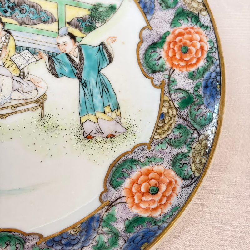 A set of six Chinese Canton famille verte plates with narrative design - 图29