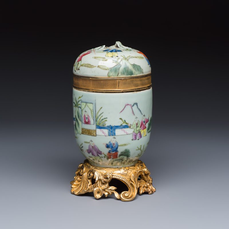 Four Chinese famille rose wares, one with gilt-bronze mounts - 图10