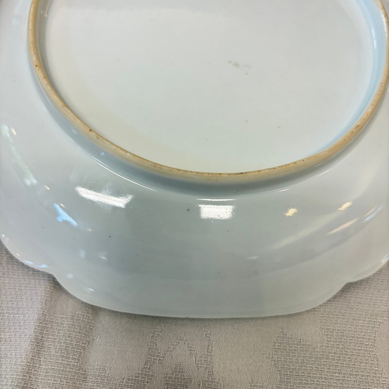 A pair of fine Chinese famille rose plates with figural design - 图22